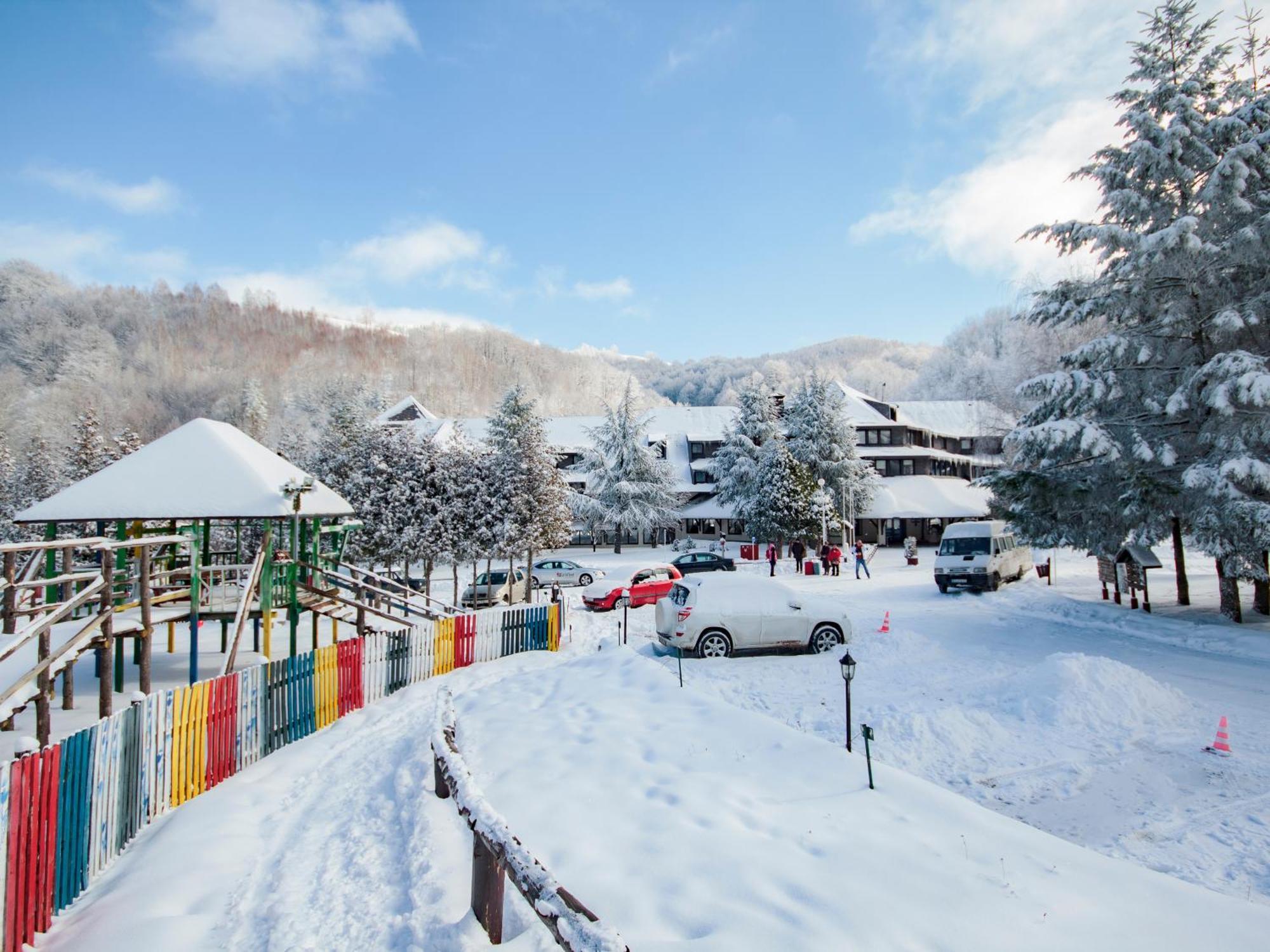 Hotel Junior Kopaonik Eksteriør billede