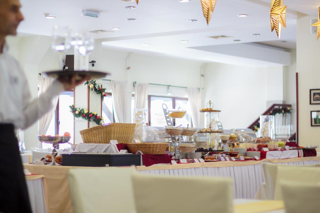 Hotel Junior Kopaonik Eksteriør billede