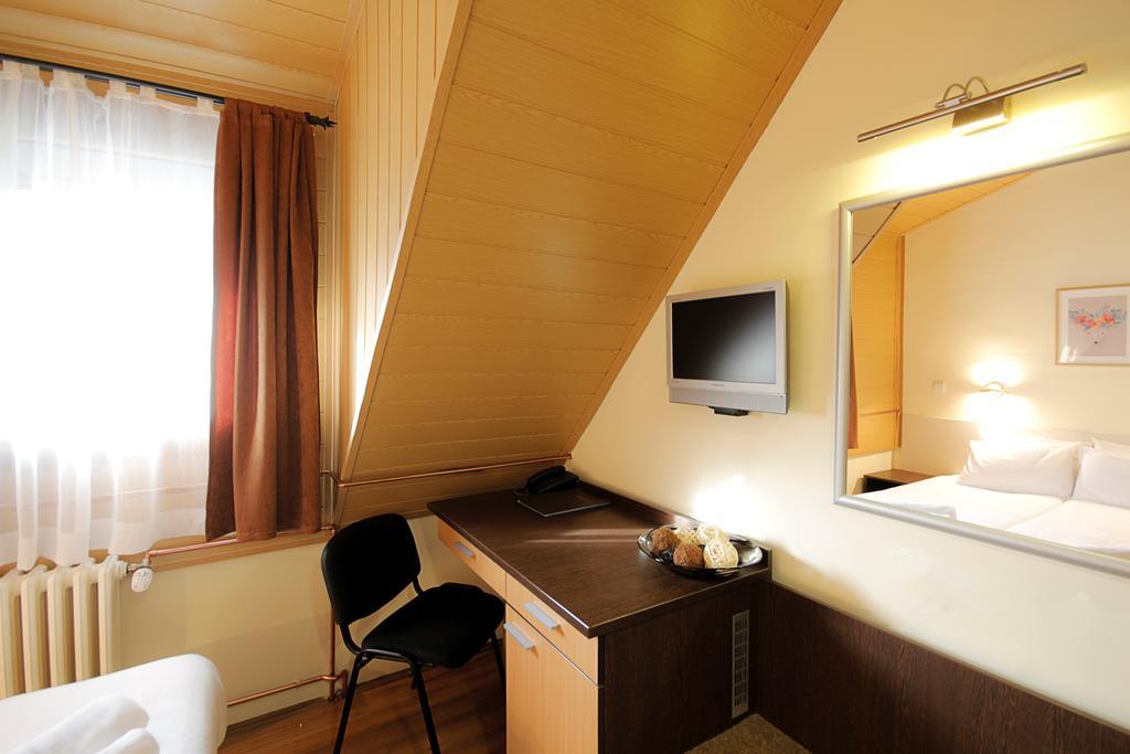 Hotel Junior Kopaonik Eksteriør billede